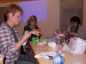 Socken stricken mit einer Rundnadel